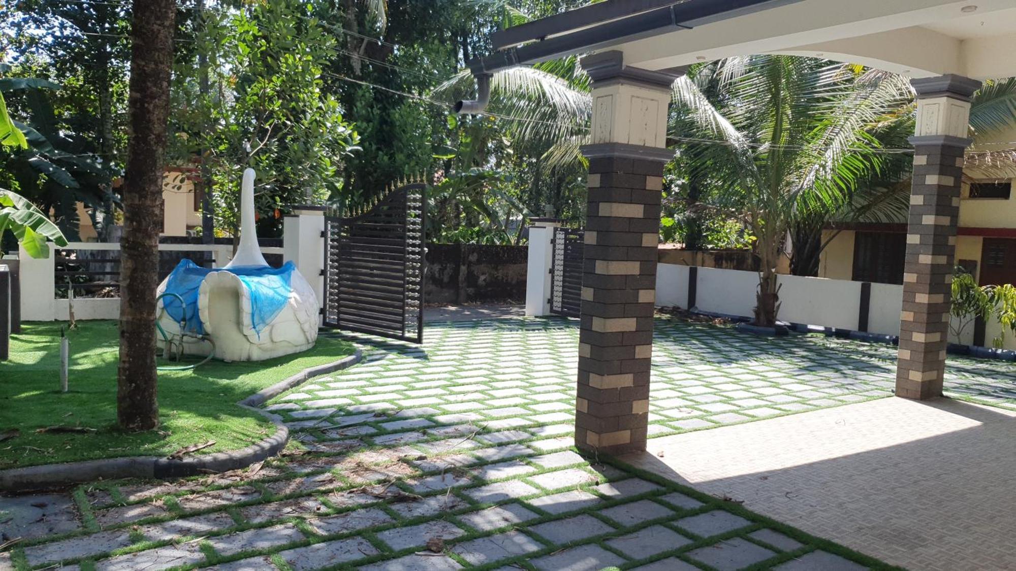 Happy Homes Tiruvalla Exterior foto