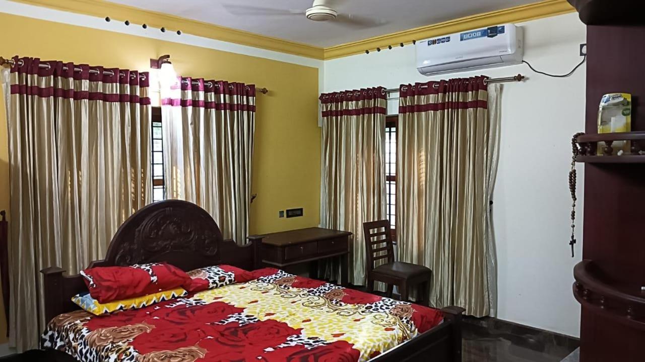 Happy Homes Tiruvalla Exterior foto